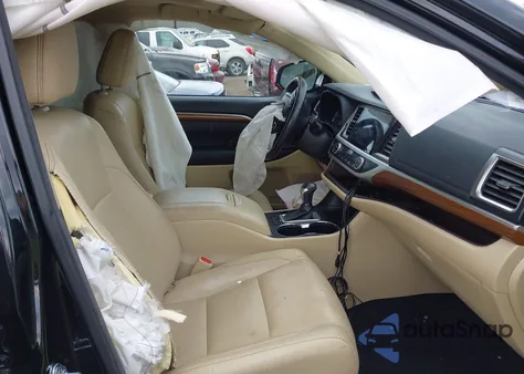 2017 Toyota Highlander Limited Platinum из США, поврежденный, VIN 5TDDZRFH7HS390905